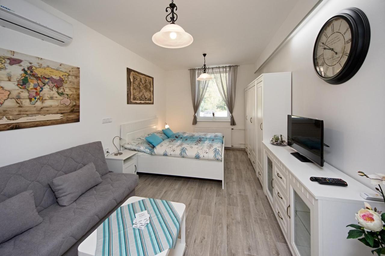 Apartman Marica ลูฮาโชวิตเซอ ภายนอก รูปภาพ